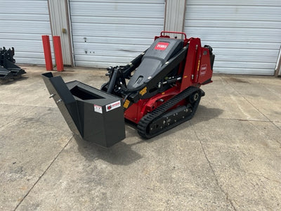 SPIDER dispensing bucket for mini loader